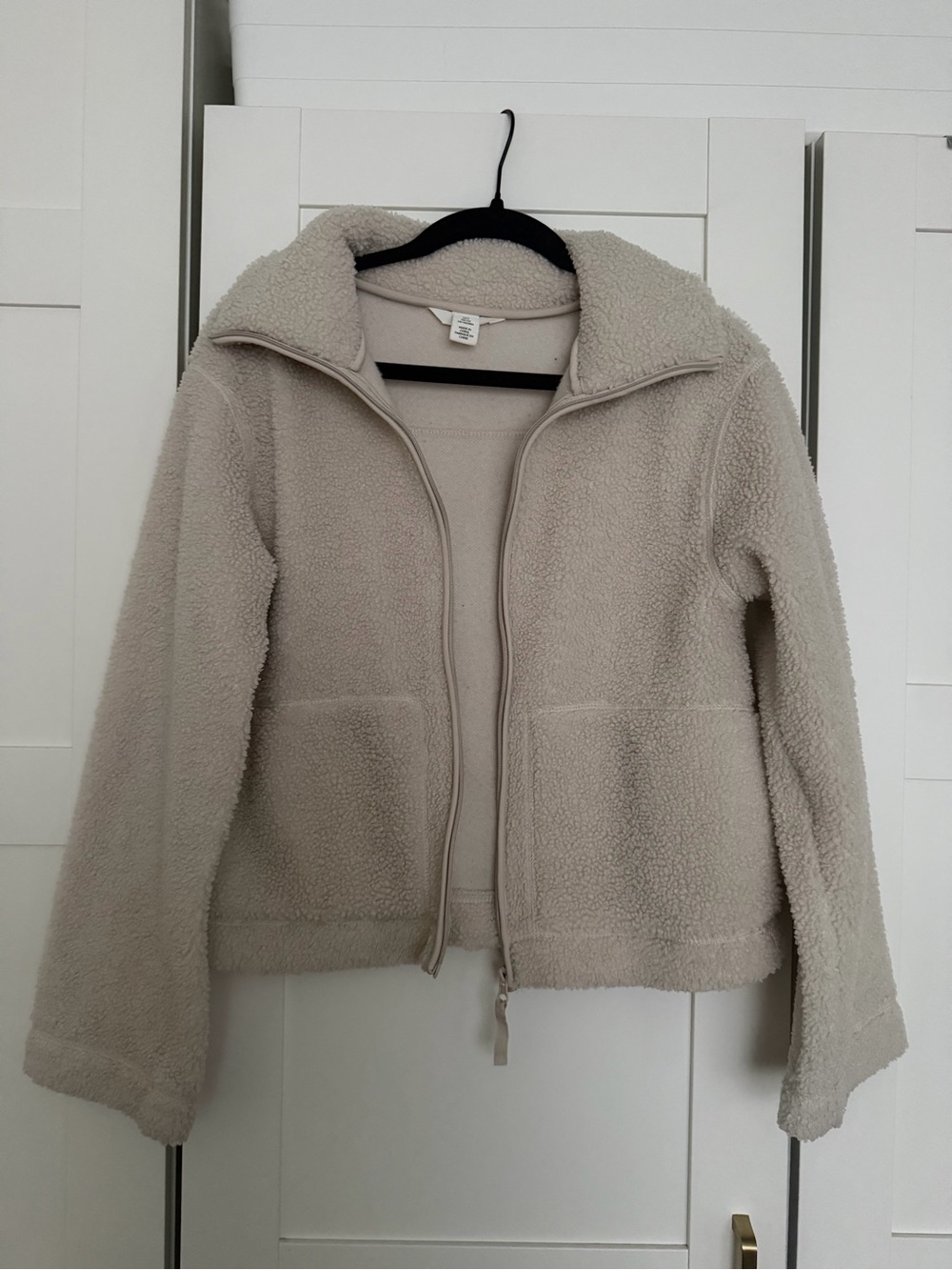 Cozy Cream Sherpa Zip-Up Jacket - Unbranded
